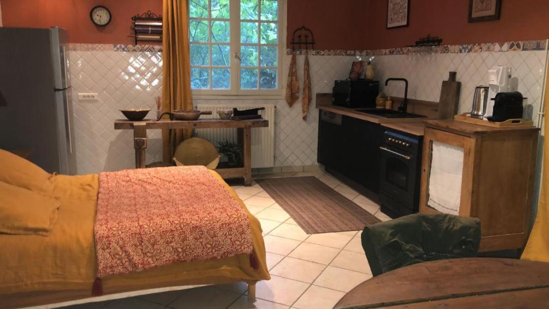 La Cartagene - Chambre Double Calvisson Exteriör bild